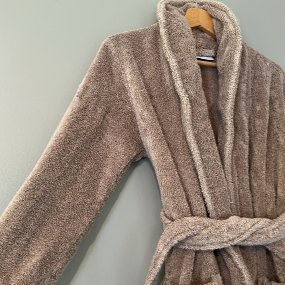 Parachute Classic Turkish Cotton Robe in Fawn, Size S - Picture 4 of 8